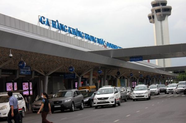Sân bay Tân Sơn Nhất 